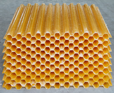 �����б������